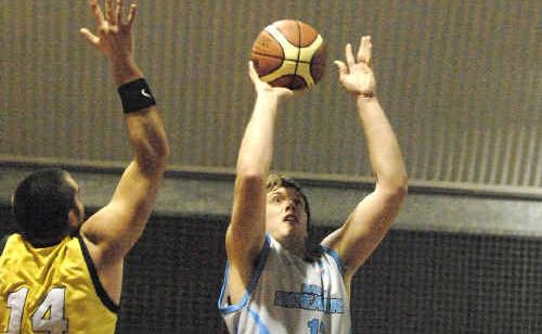Ballina Breakers’ Dylan Sharpe shoots for a basket in the State League Basketball match against Armidale at Ballina on Sunday. Ballina Breakers’ Dylan Sharpe shoots for a basket in the State League Basketball match against Armidale at Ballina on Sunday.
